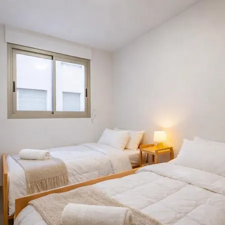 Borumbot,2hab, Wifi ,vistas Penon ,excursiones *